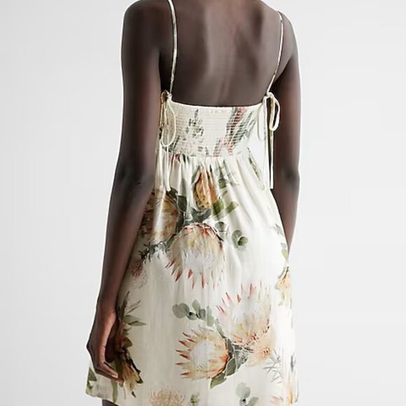 Brand New Linen Floral Ruched Mini Dress XS - Picture 2 of 7